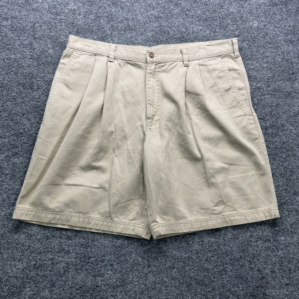 Woolrich Chino Shorts Mens 36 Khaki 7" Inseam Pleated Outdoor Casual